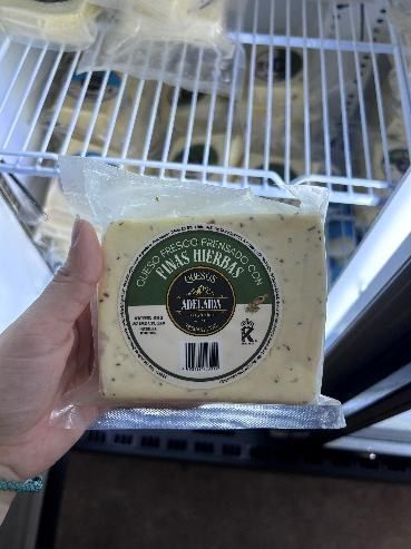 Queso fresco prensado con finas hierbas, 220 g